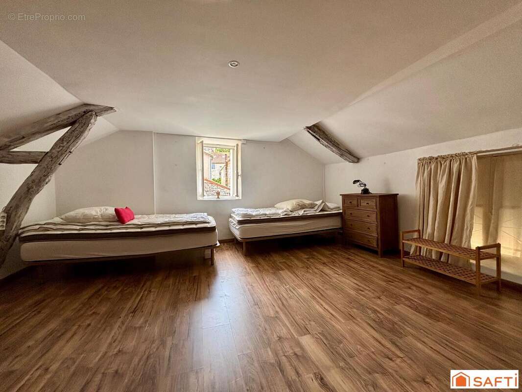 Maison 55 m² à Luzech  - photo 9