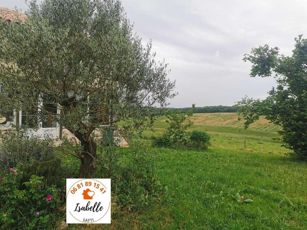 Maison 218 m² à Lupiac  - photo 3