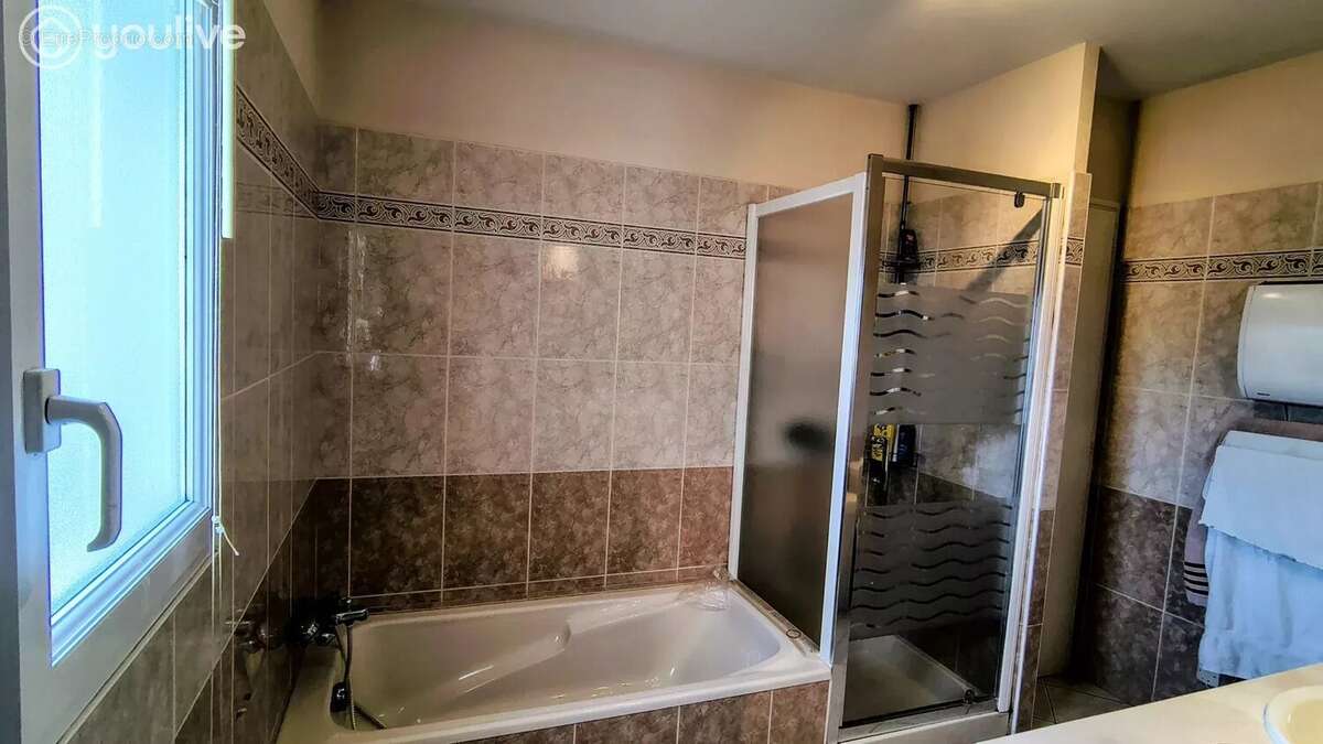 Maison à LE PERRIER