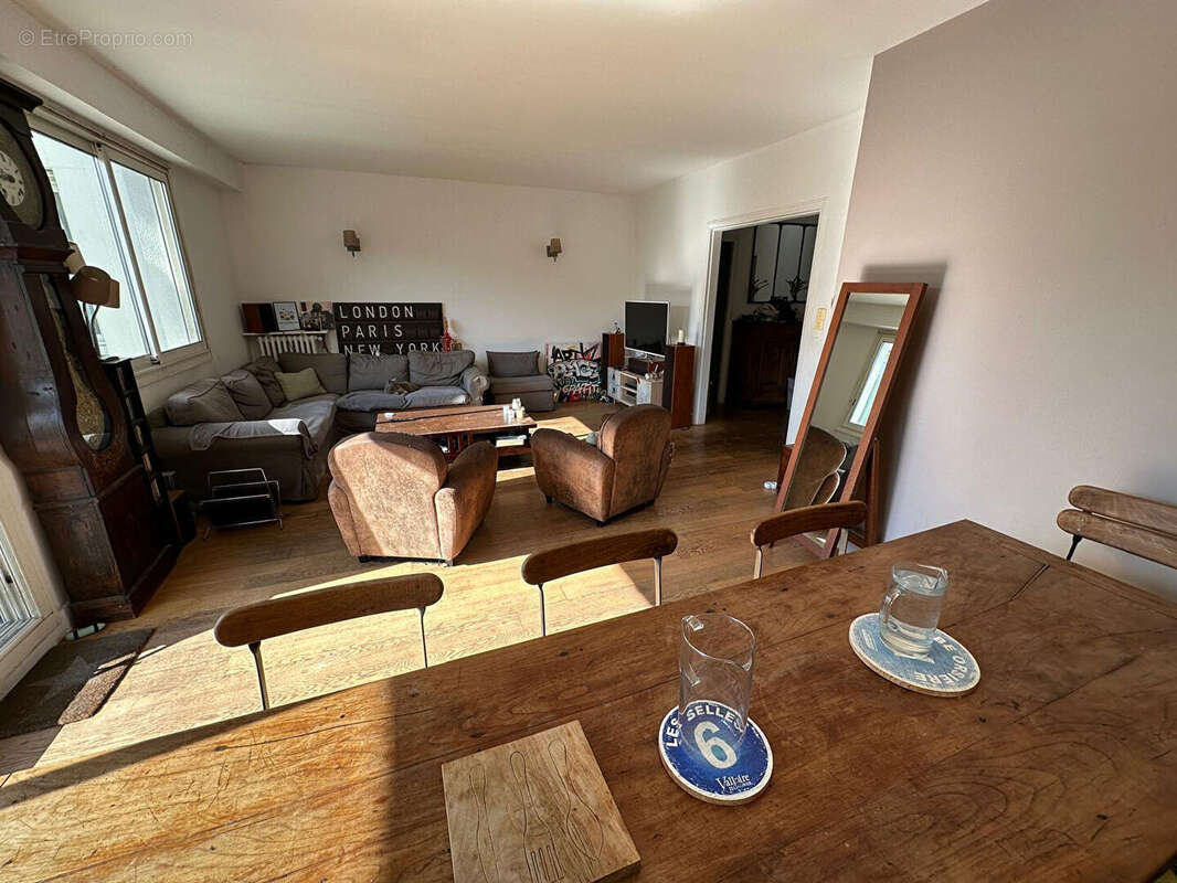 Appartement à SURESNES