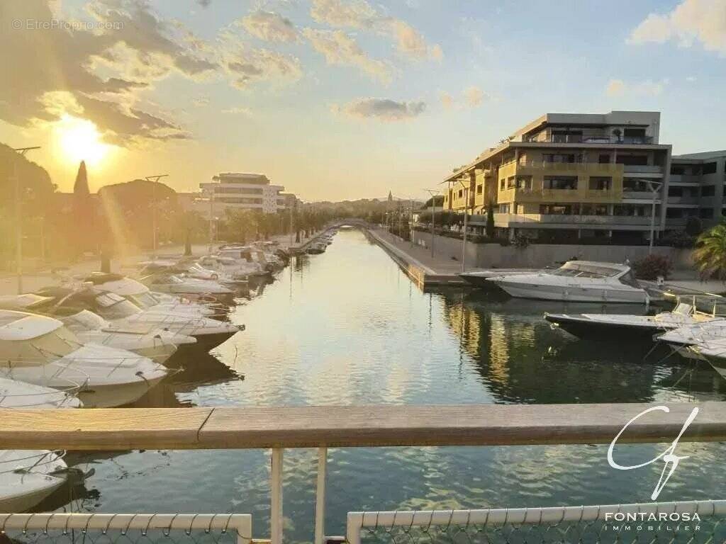 Appartement à FREJUS