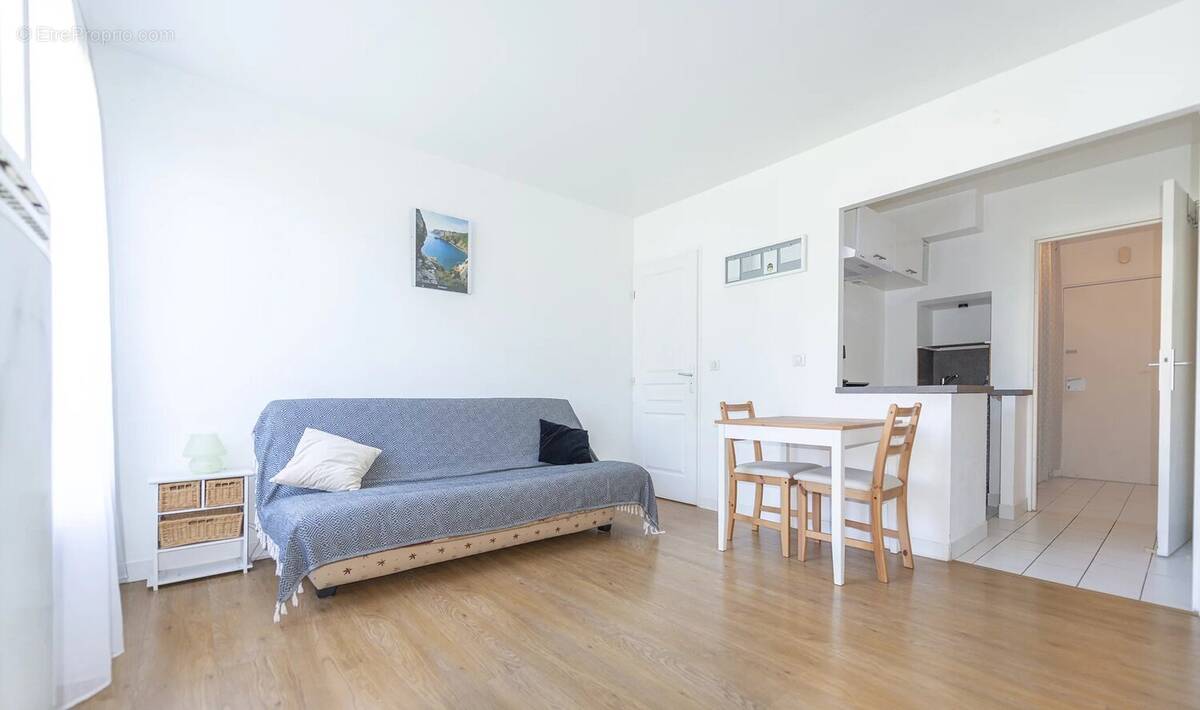 Appartement à SAINT-MAUR-DES-FOSSES