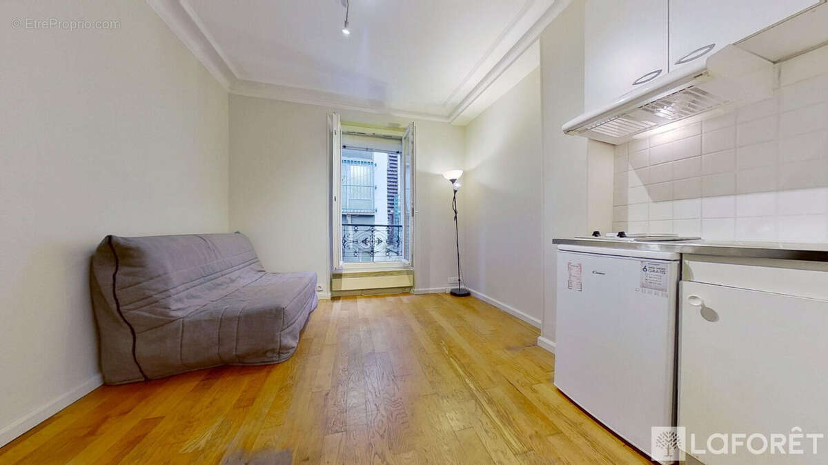 Appartement à PARIS-17E