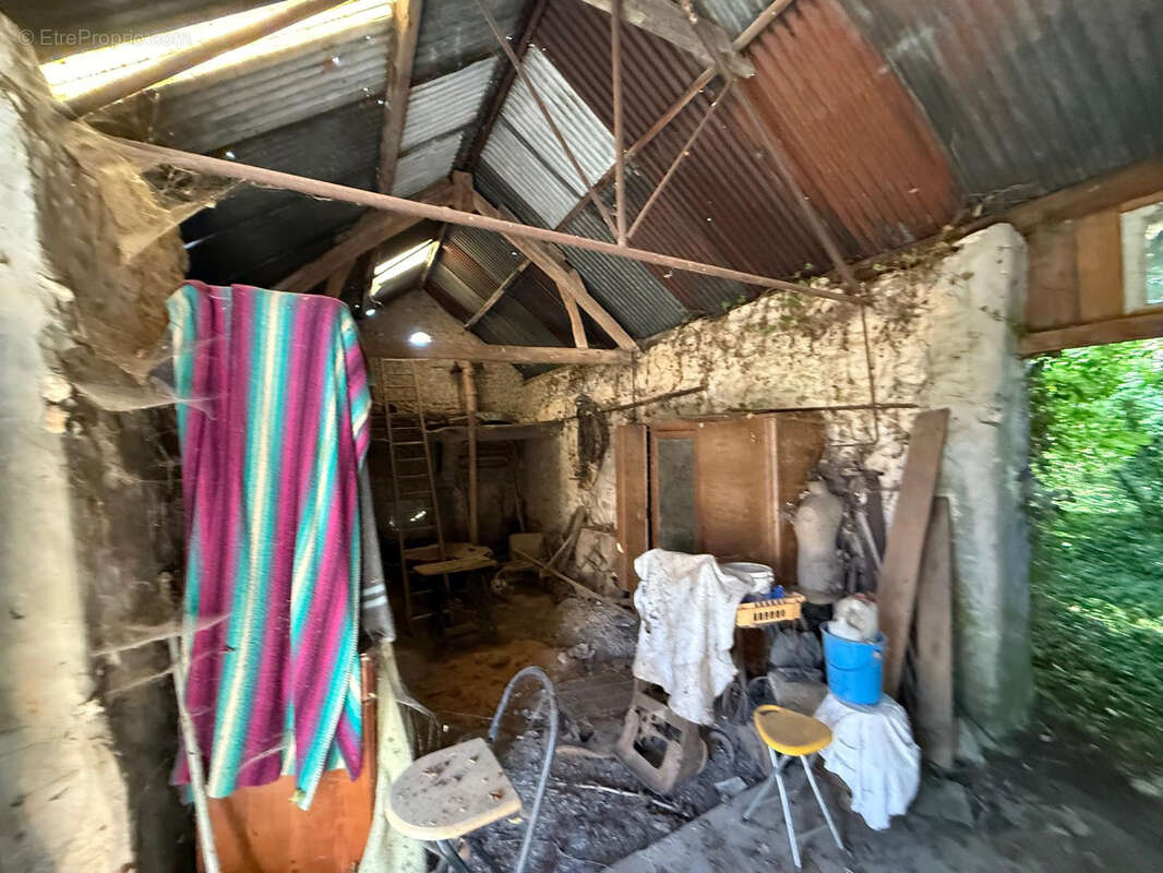 Autre à MONNERVILLE