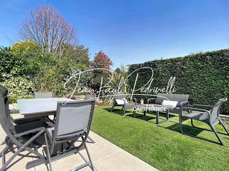 Maison à SAINT-GENIS-LAVAL