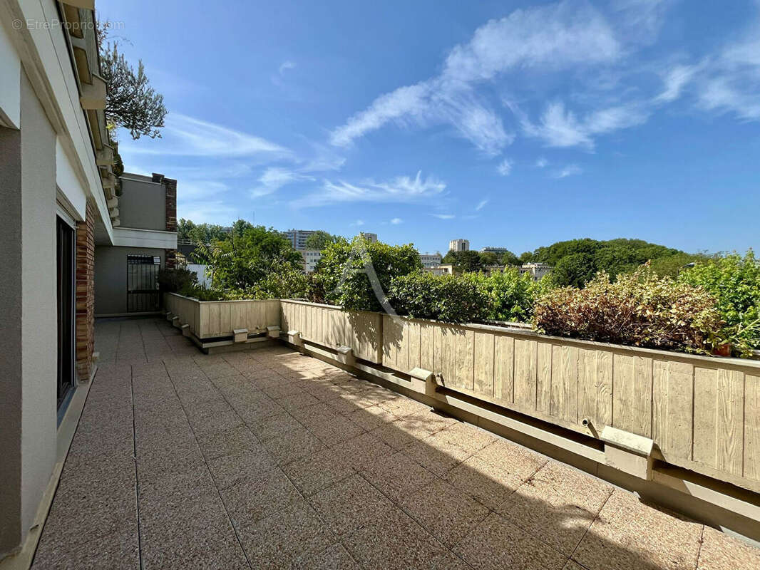 A VENDRE - Appartement Melun 3 pièces avec terrasse - photo 8