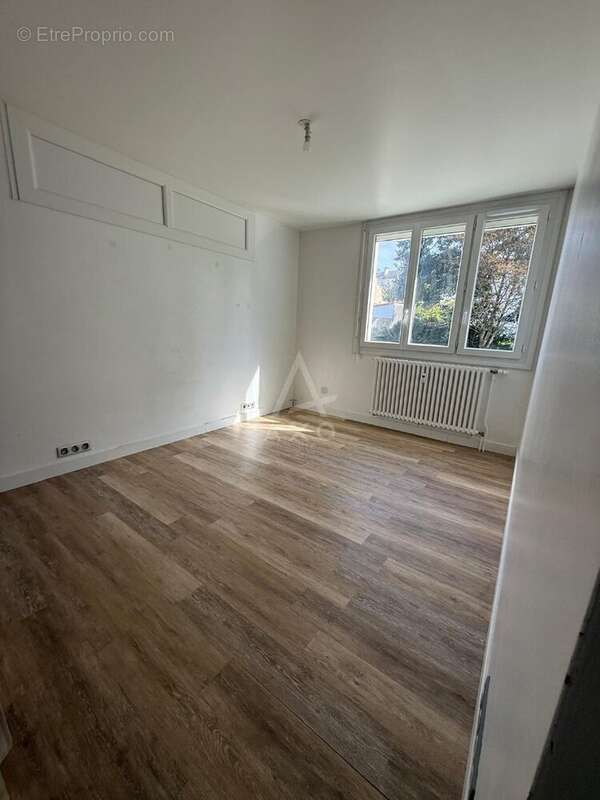 Appartement à SAINT-SEBASTIEN-SUR-LOIRE