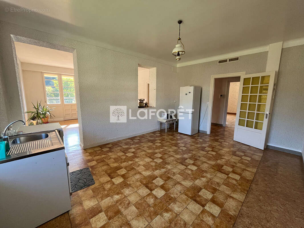 Maison à SALINS-LES-BAINS