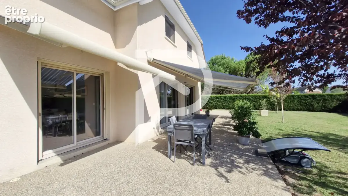 Villa contemporaine de construction traditionnelle, 8 pièces 195 m² proche ORTHEZ - photo 4
