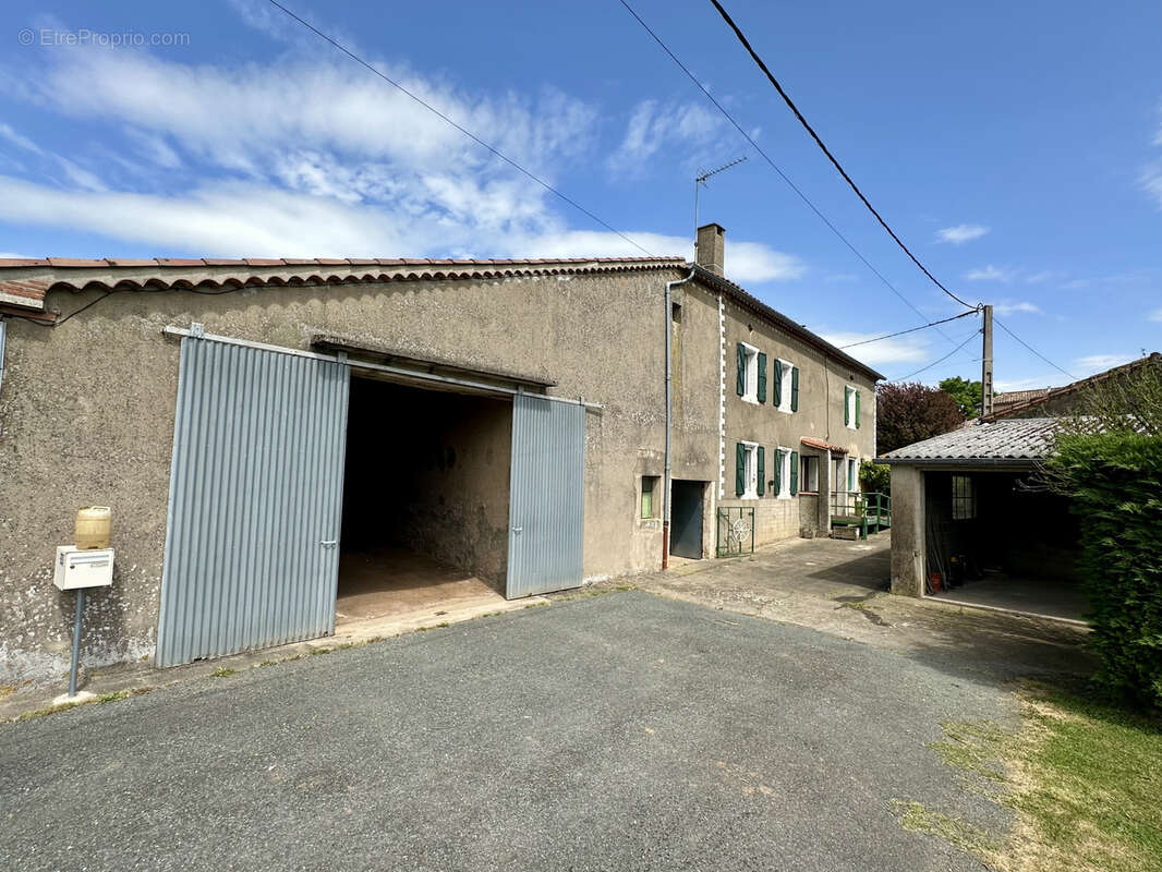 Maison à FAUCH