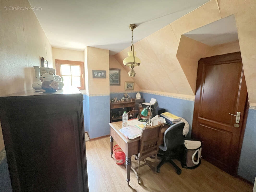 Maison à LA QUEUE-EN-BRIE