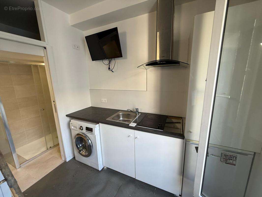 Appartement à PARIS-19E