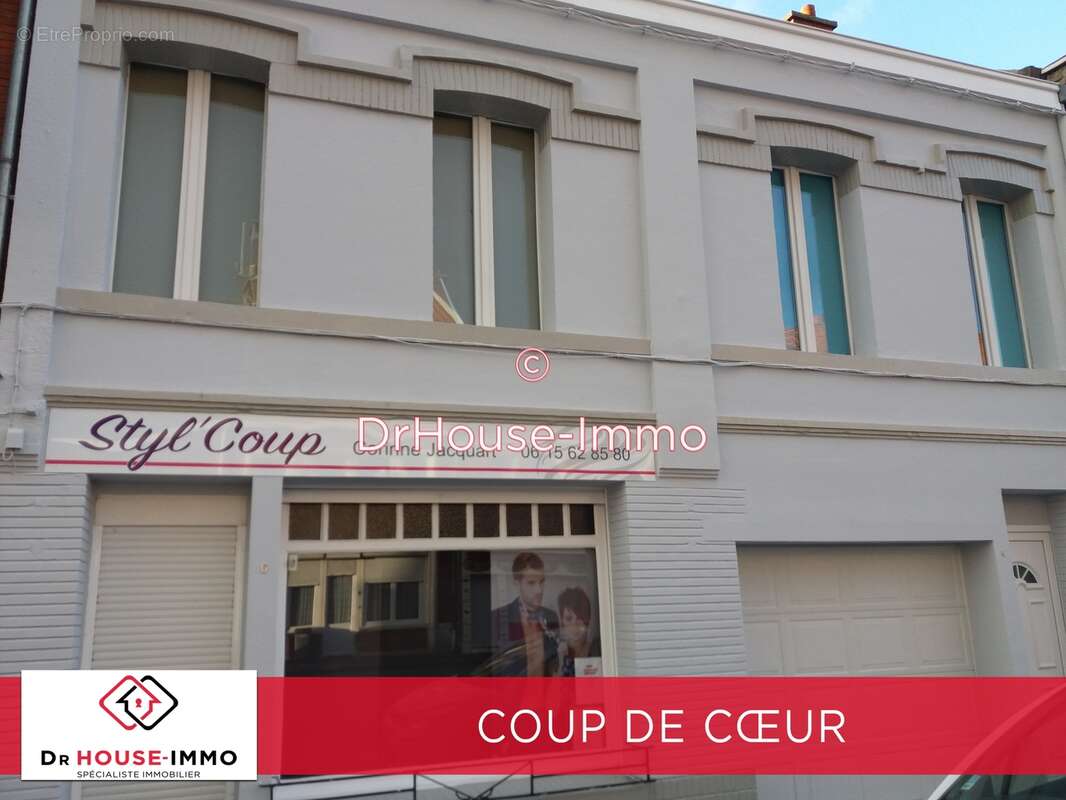 Maison à QUIEVRECHAIN