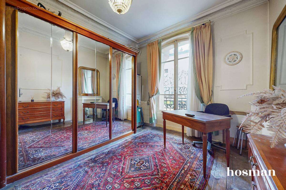 Appartement à PARIS-19E