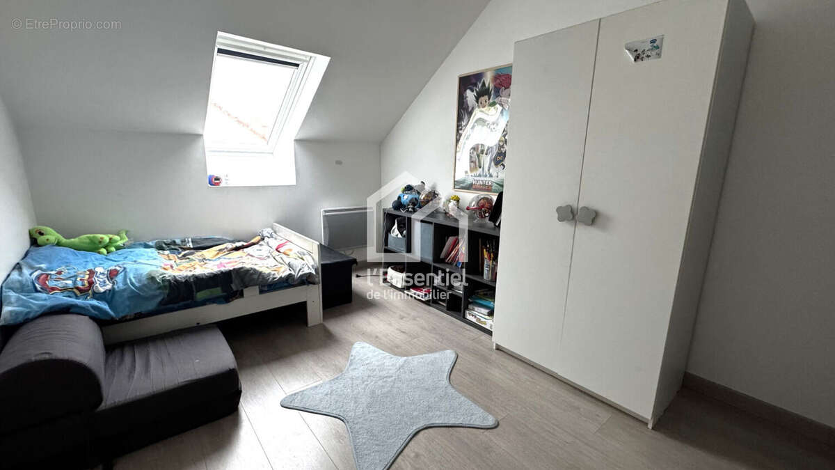 Maison à VERNEUIL-SUR-SEINE