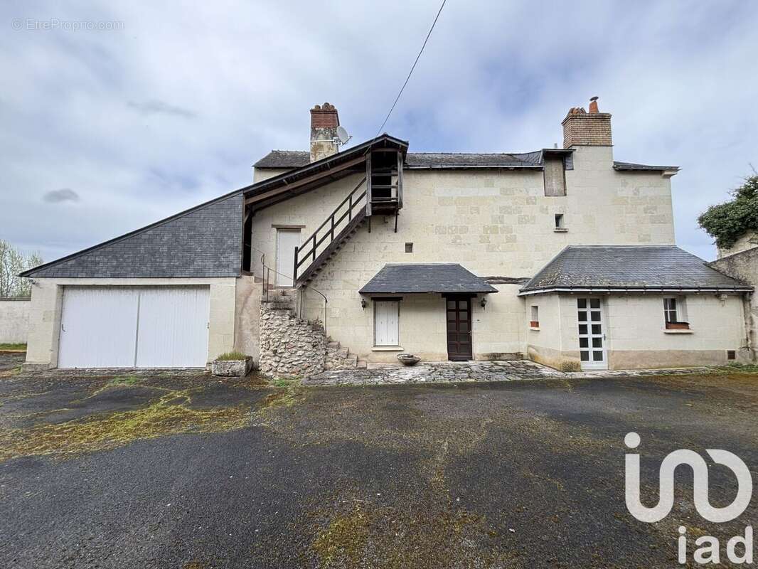 Photo 8 - Maison à SOUZAY-CHAMPIGNY