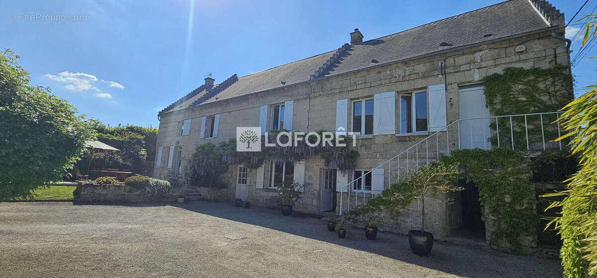 Maison à CUISY-EN-ALMONT