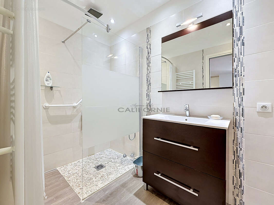 5 pièces cannes - centre ville - photo 6