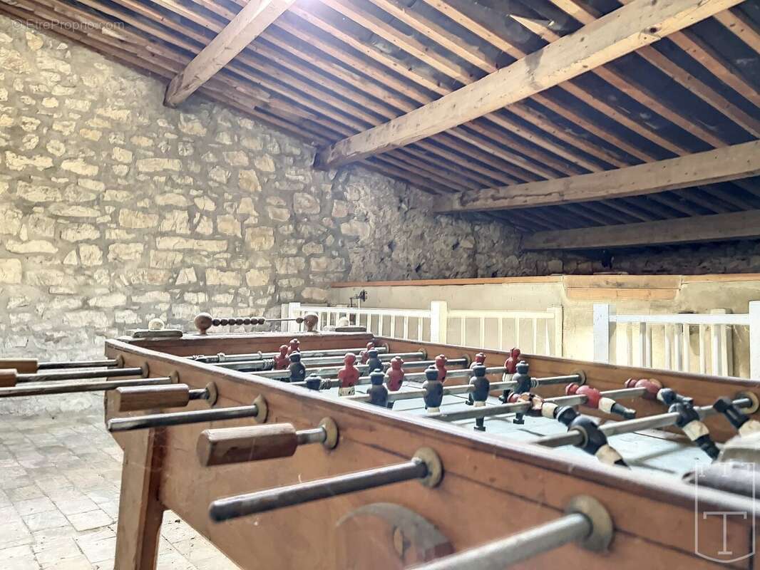 Maison à SAINT-ANDRE-DE-CRUZIERES