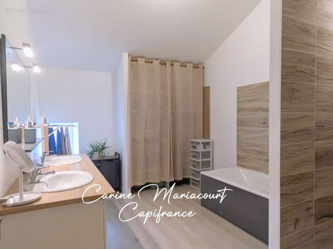 Superbe maison familiale rénovée avec charme et volumes exceptionnels / proche de saint maixent l'ecole (79) - photo 7