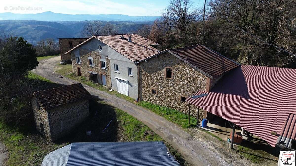 Maison 180 m² à Saint-Vallier  - photo 8