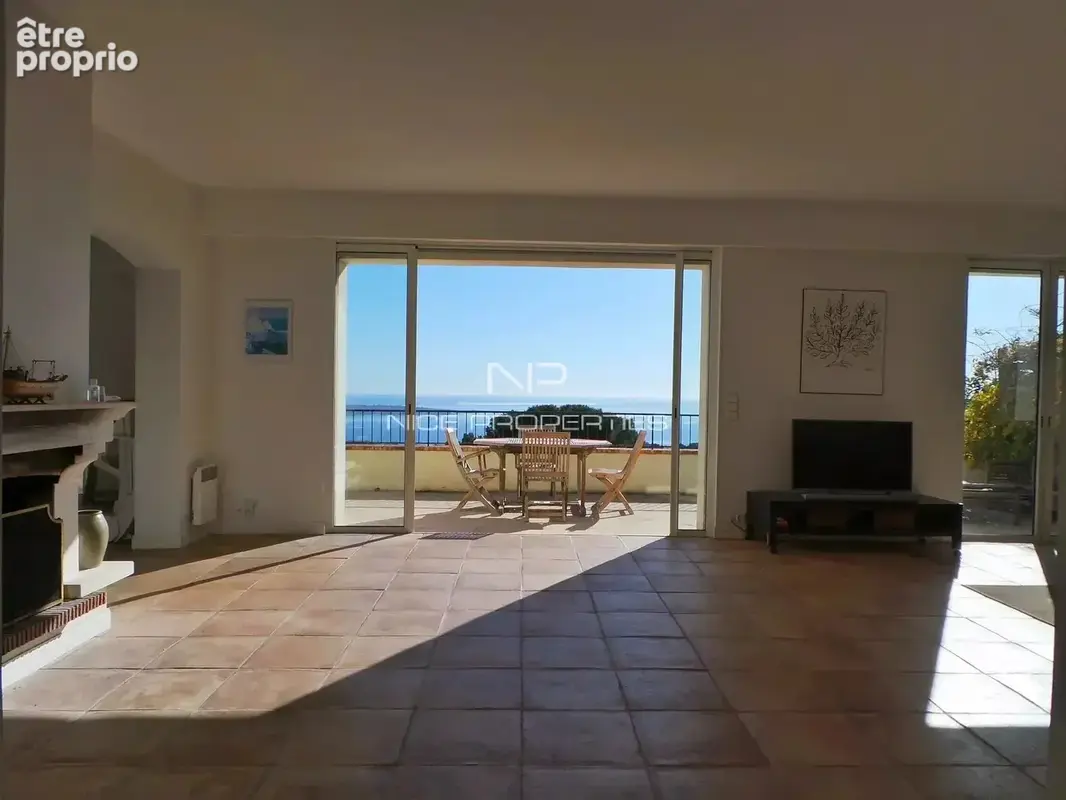 Villa Provençale avec vue mer panoramique à 15 minutes du centre de Cannes. - photo 20