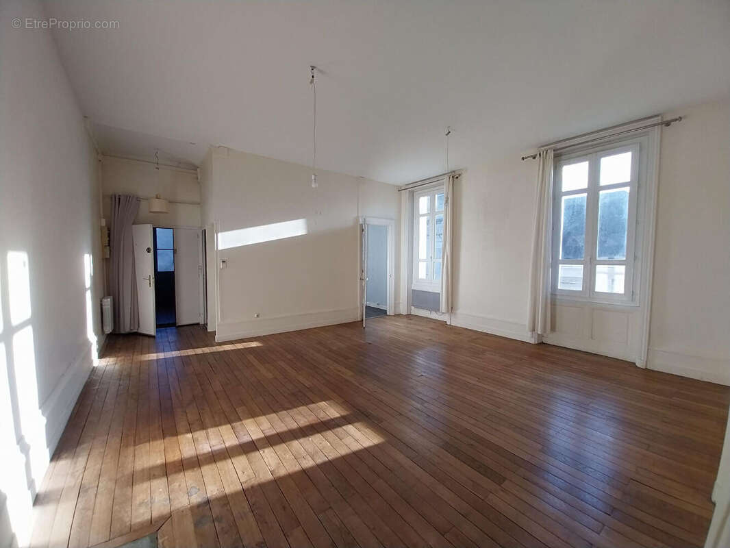 Immeuble 230m² à poitiers - photo 6
