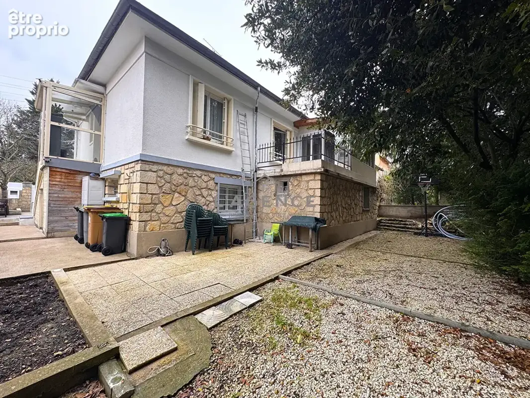 Maison à DEUIL-LA-BARRE