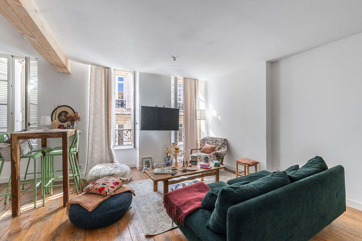 Appartement à BORDEAUX