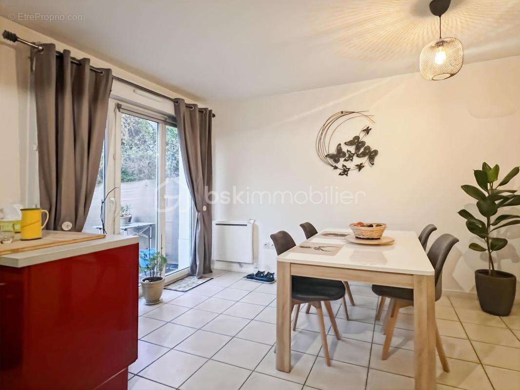 Maison à JANVILLE-SUR-JUINE