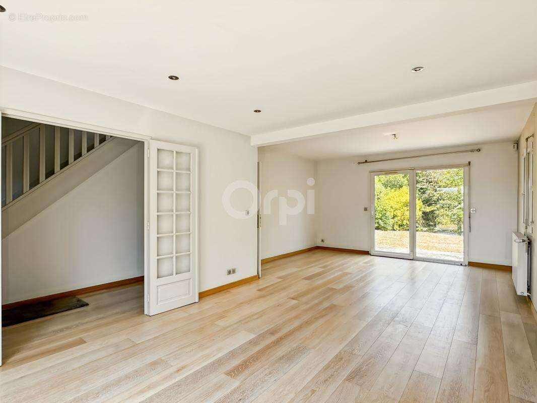 Maison familiale dans le secteur recherché de Saint Michel à Evreux - photo 2