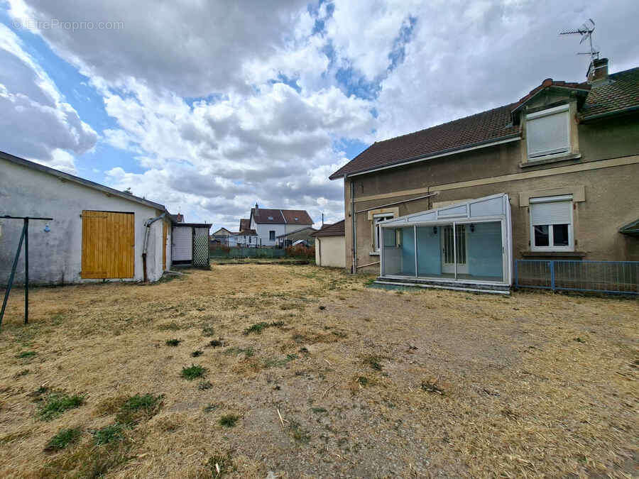Maison mitoyenne de type 3 - photo 5
