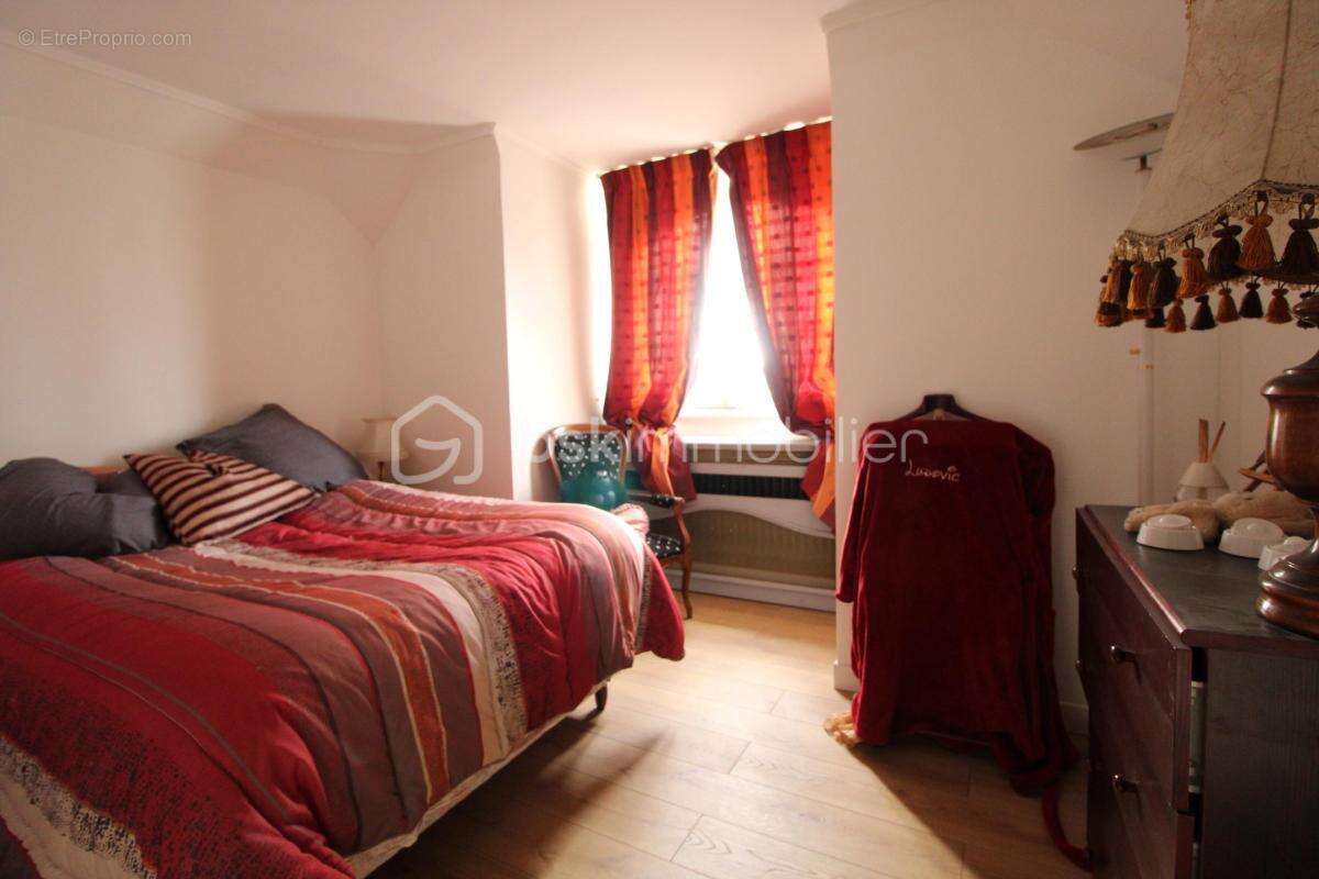 Maison individuelle de 7 pièces avec piscine - photo 9