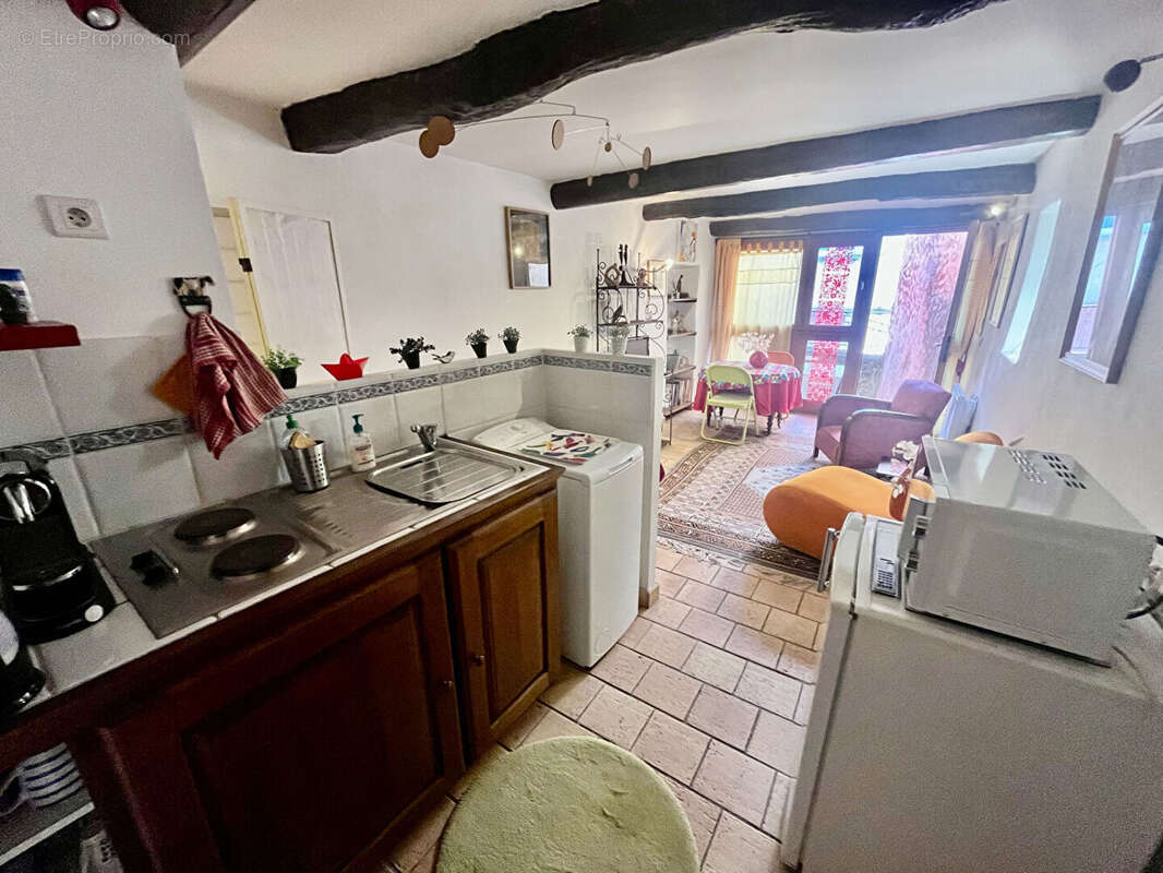 Maison à L&#039;ISLE-SUR-LA-SORGUE