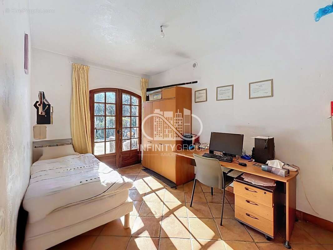 Appartement à GRASSE
