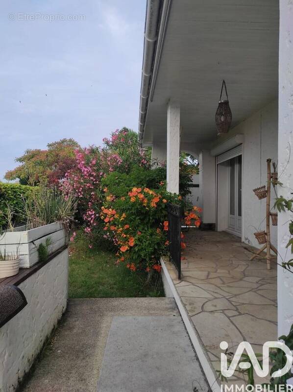 Photo 1 - Maison à HOURTIN