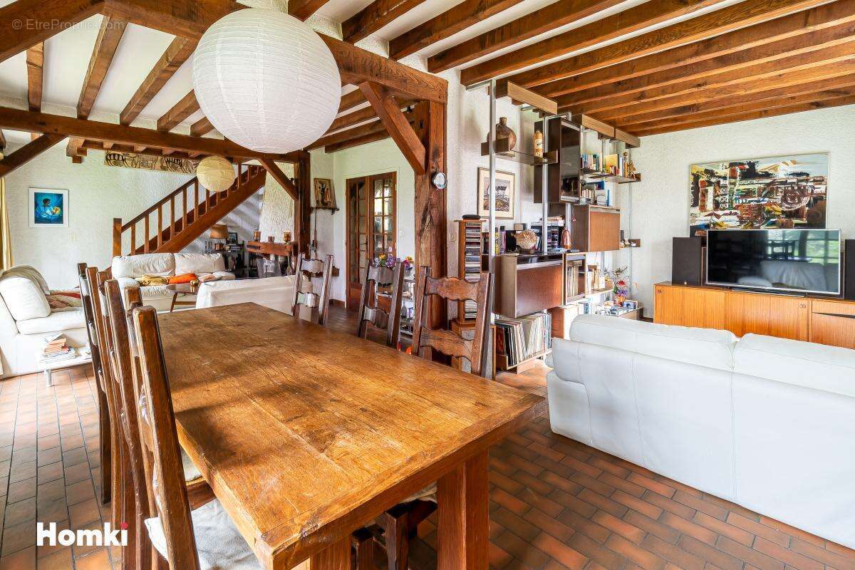 Maison à FAY-AUX-LOGES