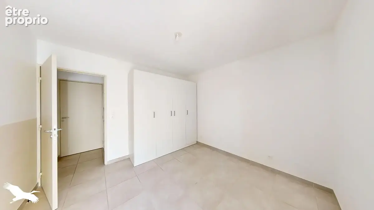 Appartement  A VENDRE Marseille 2 pièce(s) 38 m2 - Secteur Pont de Vivaux - photo 5
