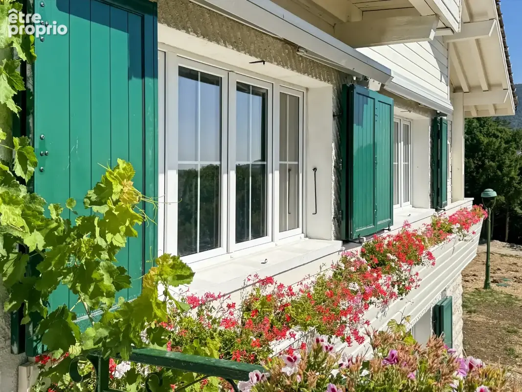 Chalet d’exception de 5 chambres sur les hauteurs de Gex – Vue panoramique sur le lac Léman - photo 19