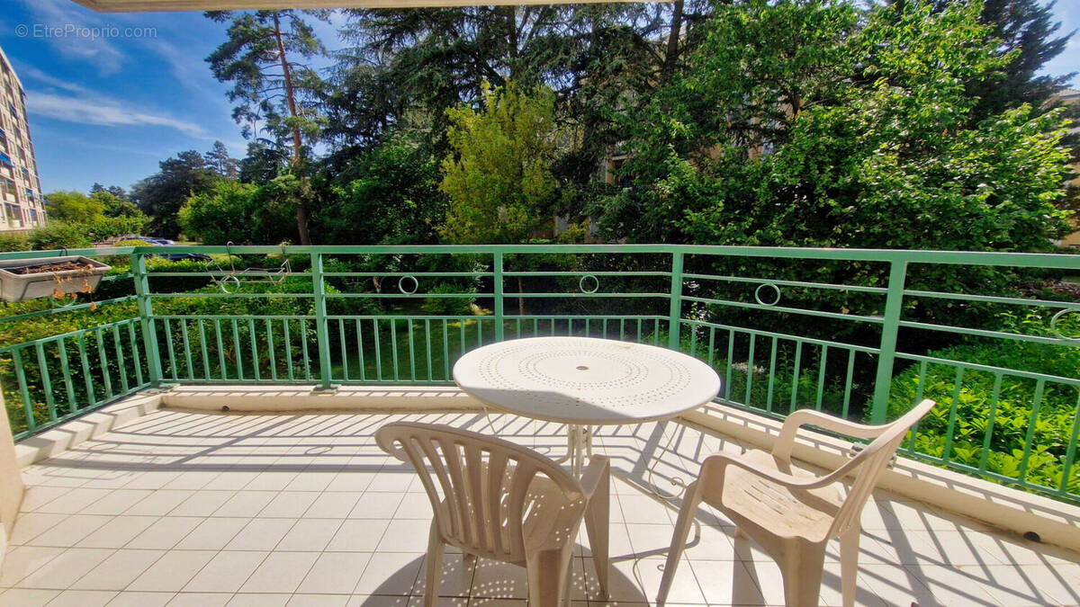 Appartement à LYON-5E