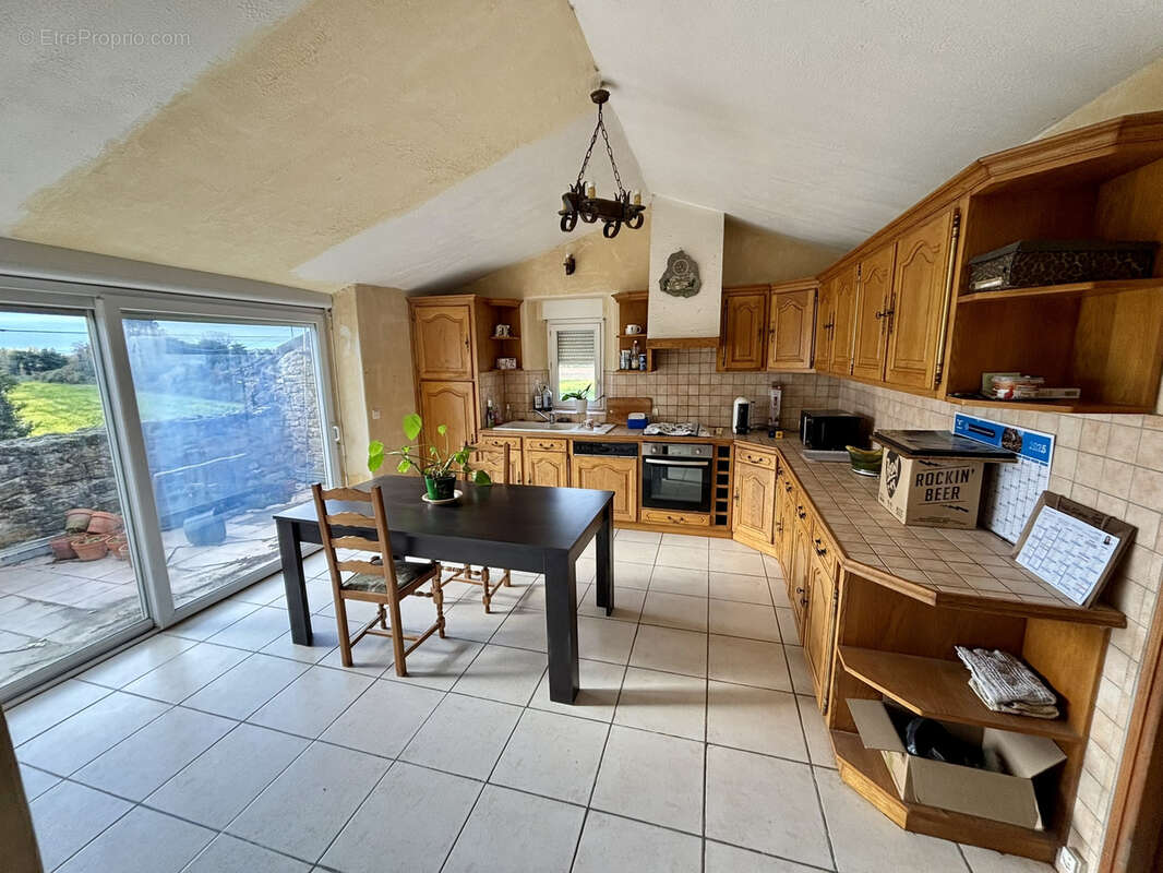 Maison à COLONZELLE