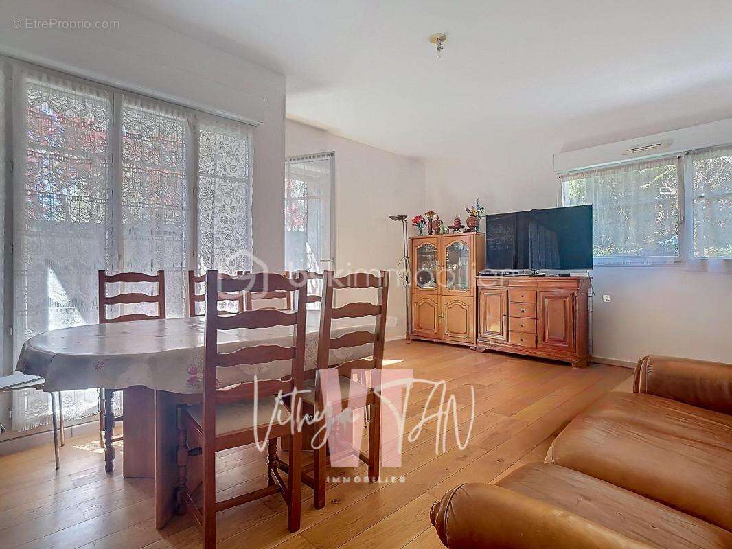 Appartement à MONTEVRAIN