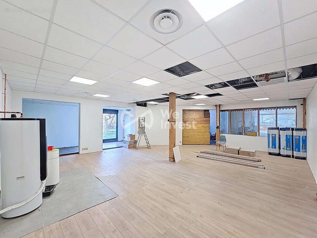 Commerce à SAINTE-EULALIE-D'OLT