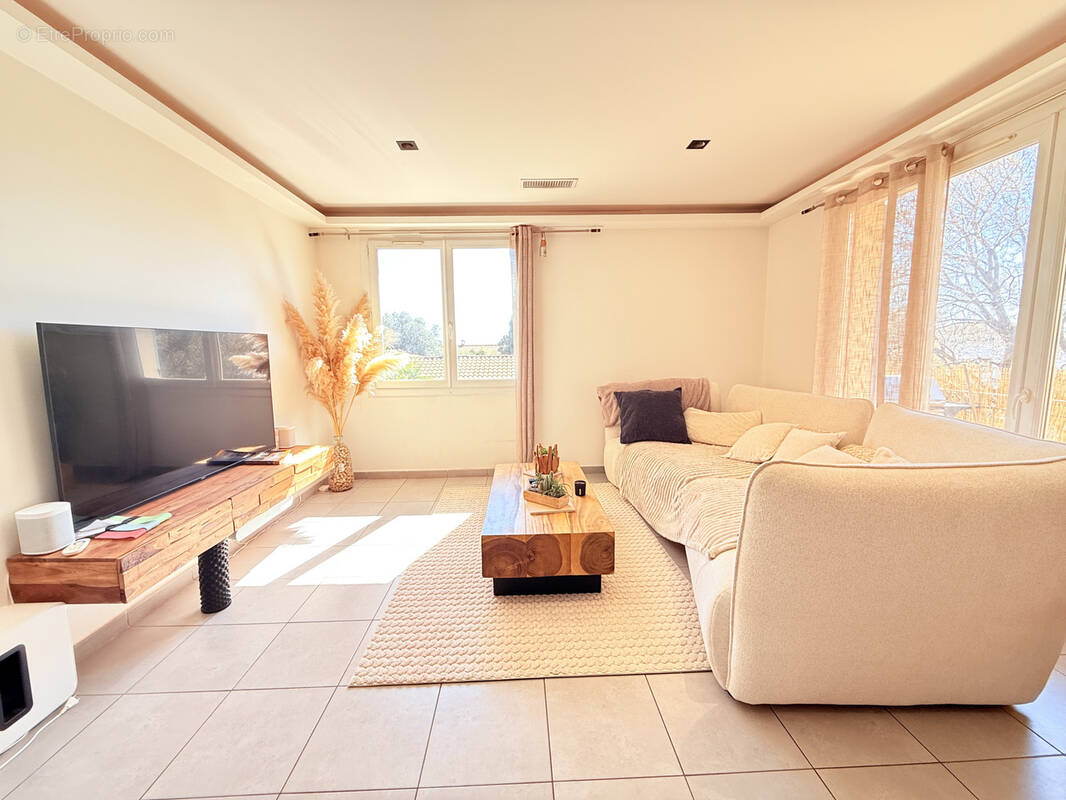 Appartement à LA VALETTE-DU-VAR