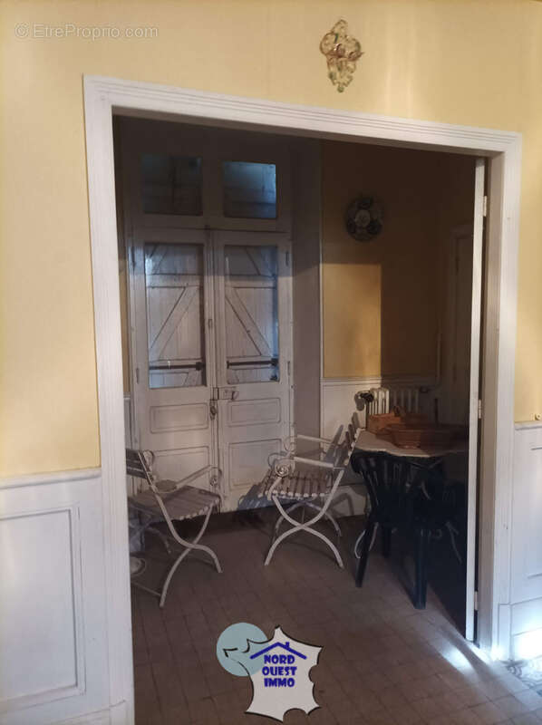 Maison à COUTERNE