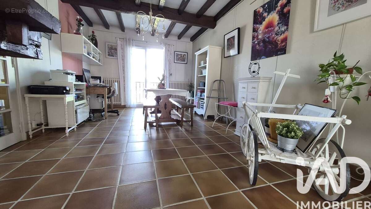 Photo 6 - Maison à ECHIROLLES