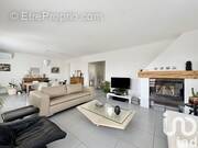 Photo 1 - Maison à SAINT-JEAN-DE-MUZOLS