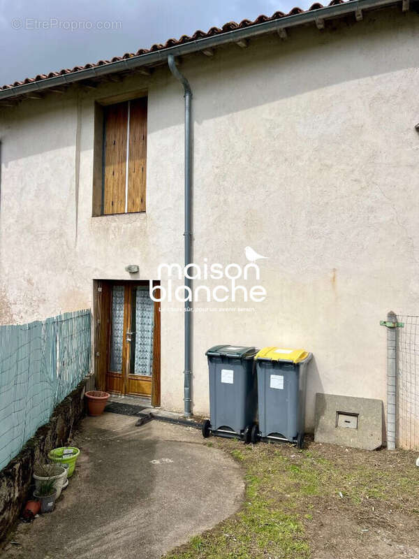 Maison à SOUDAN