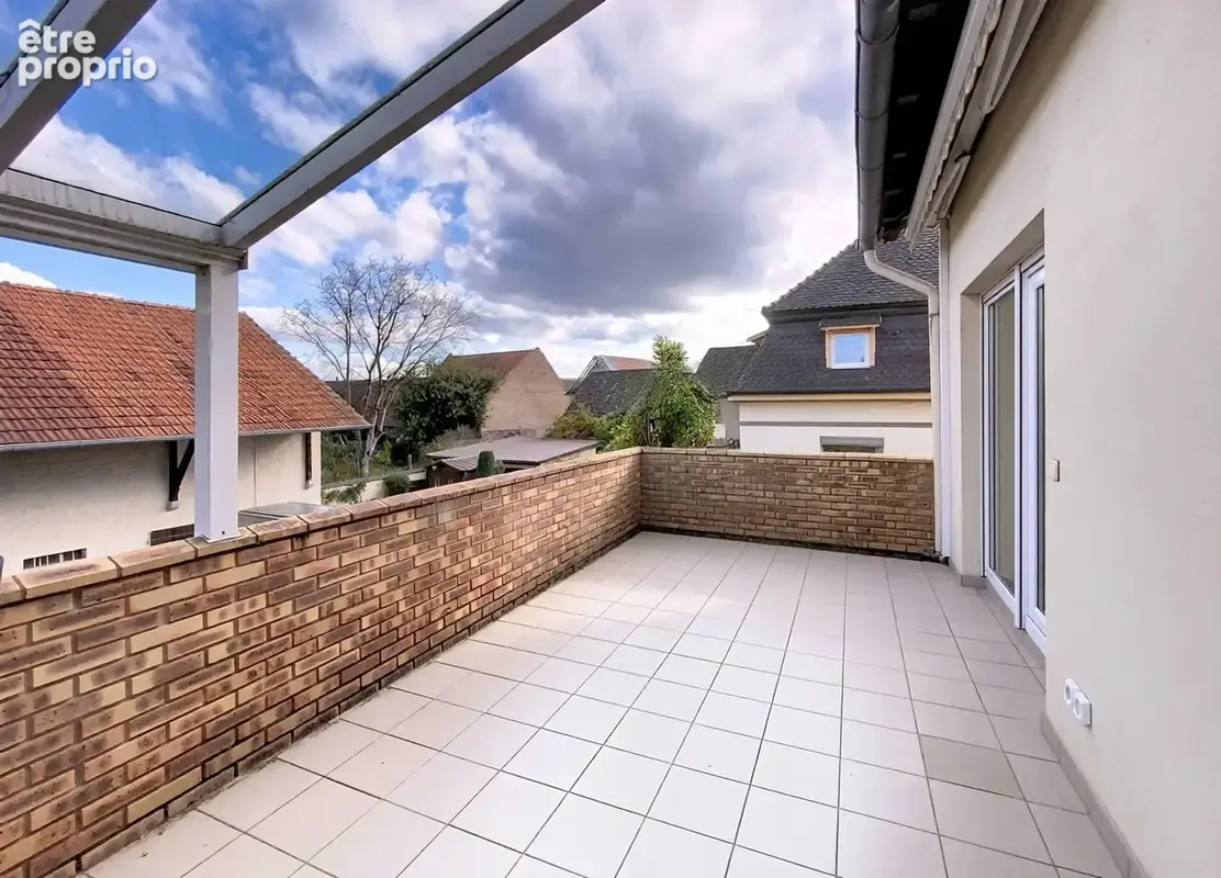 Appartement 6 pièces 203 m² à vendre à Wolfisheim (67202) - photo 2