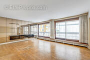 Appartement à PARIS-6E
